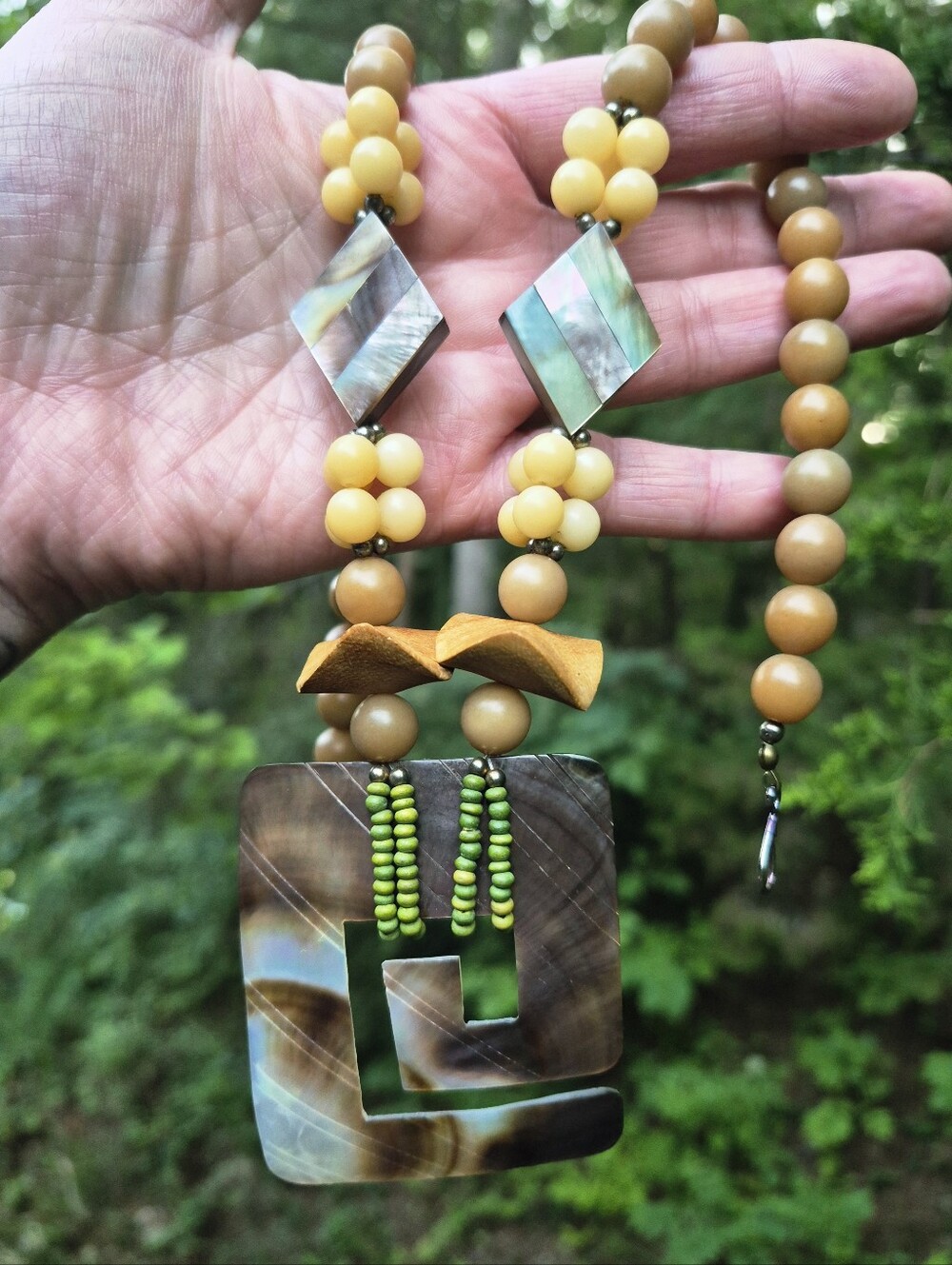 Vintage 80s Bohemian Carved MOP Abalone Statement Necklace Possibly Lee Sands